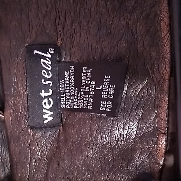 Wet Seal Faux Leather Jacket Boys Large - Picture 3 of 4